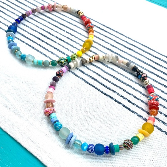 Hand crafted 🌈 pride choker necklace with African glass and pottery bea… - Picture 8 of 8